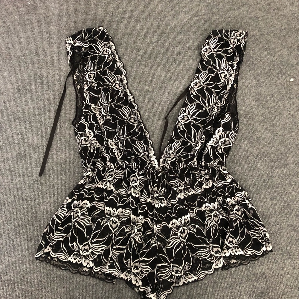 XL Lace Langery, never worn before